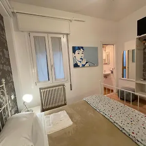 Madam Nocleg ze śniadaniem
